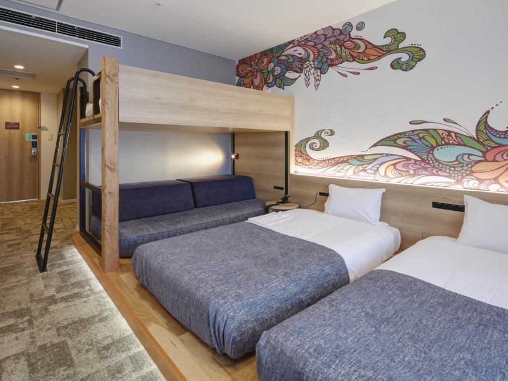 The Nest Naha Hotel Exterior photo